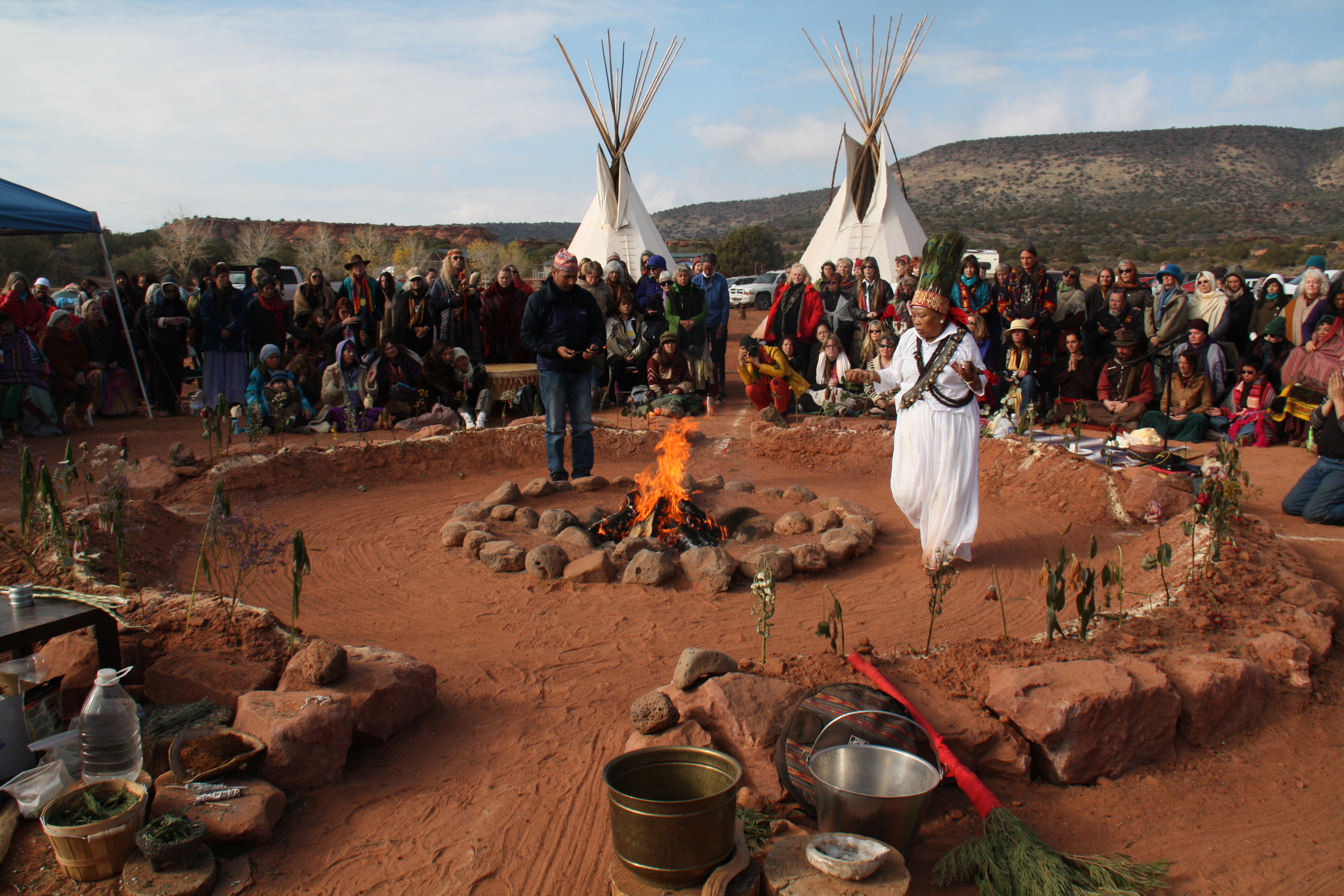 indigenous-grandmothers-in-ceremony